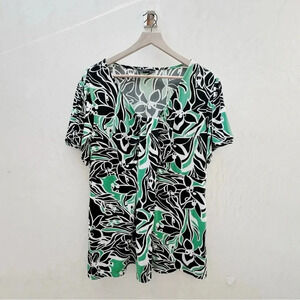 Style & Co || Women’s  Kelly Green and Black Floral Drapey Blouse 1X